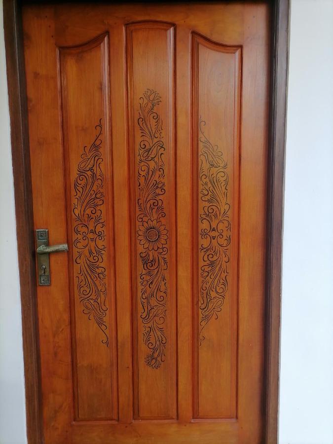 Hiriketiya Hasmal House Apartment ดิคเวลลา ภายนอก รูปภาพ