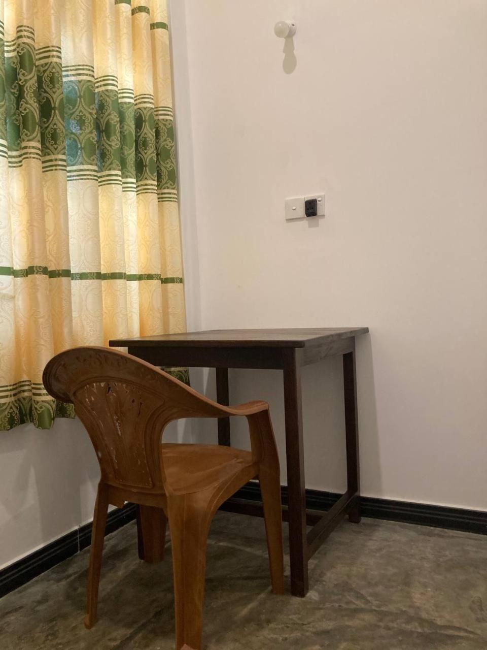 Hiriketiya Hasmal House Apartment ดิคเวลลา ภายนอก รูปภาพ