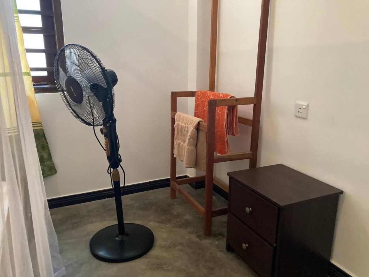Hiriketiya Hasmal House Apartment ดิคเวลลา ห้อง รูปภาพ
